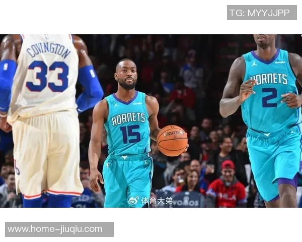 丹佛掘金与夏洛特黄蜂激战正酣谁能在NBA赛场上笑到最后